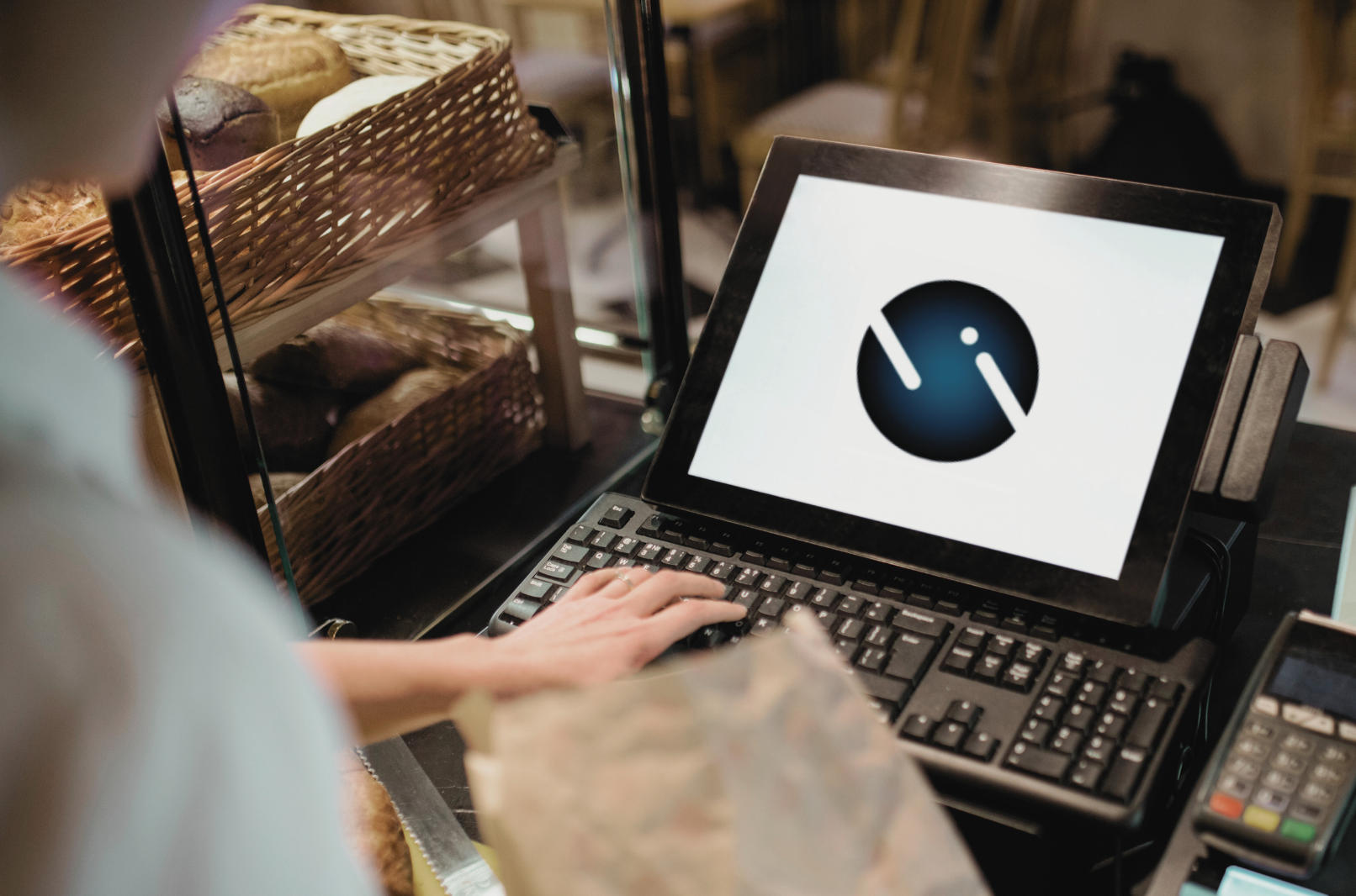 schermo cassa con logo markos software gestionale